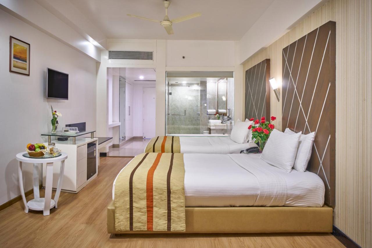 Hotel Hindusthan International, Bhubaneswar Eksteriør billede