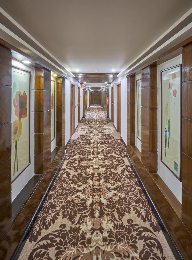 Hotel Hindusthan International, Bhubaneswar Eksteriør billede