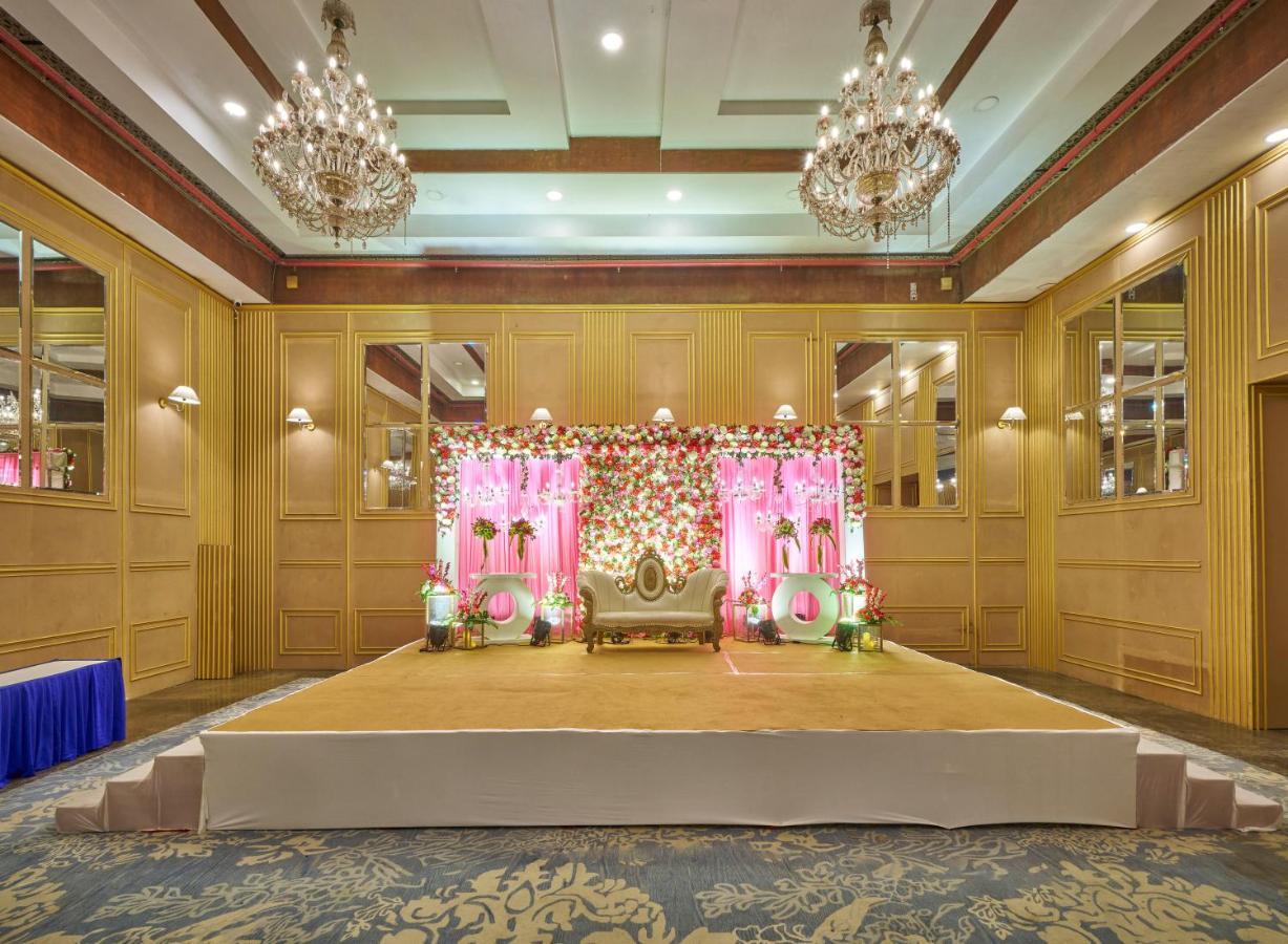 Hotel Hindusthan International, Bhubaneswar Eksteriør billede