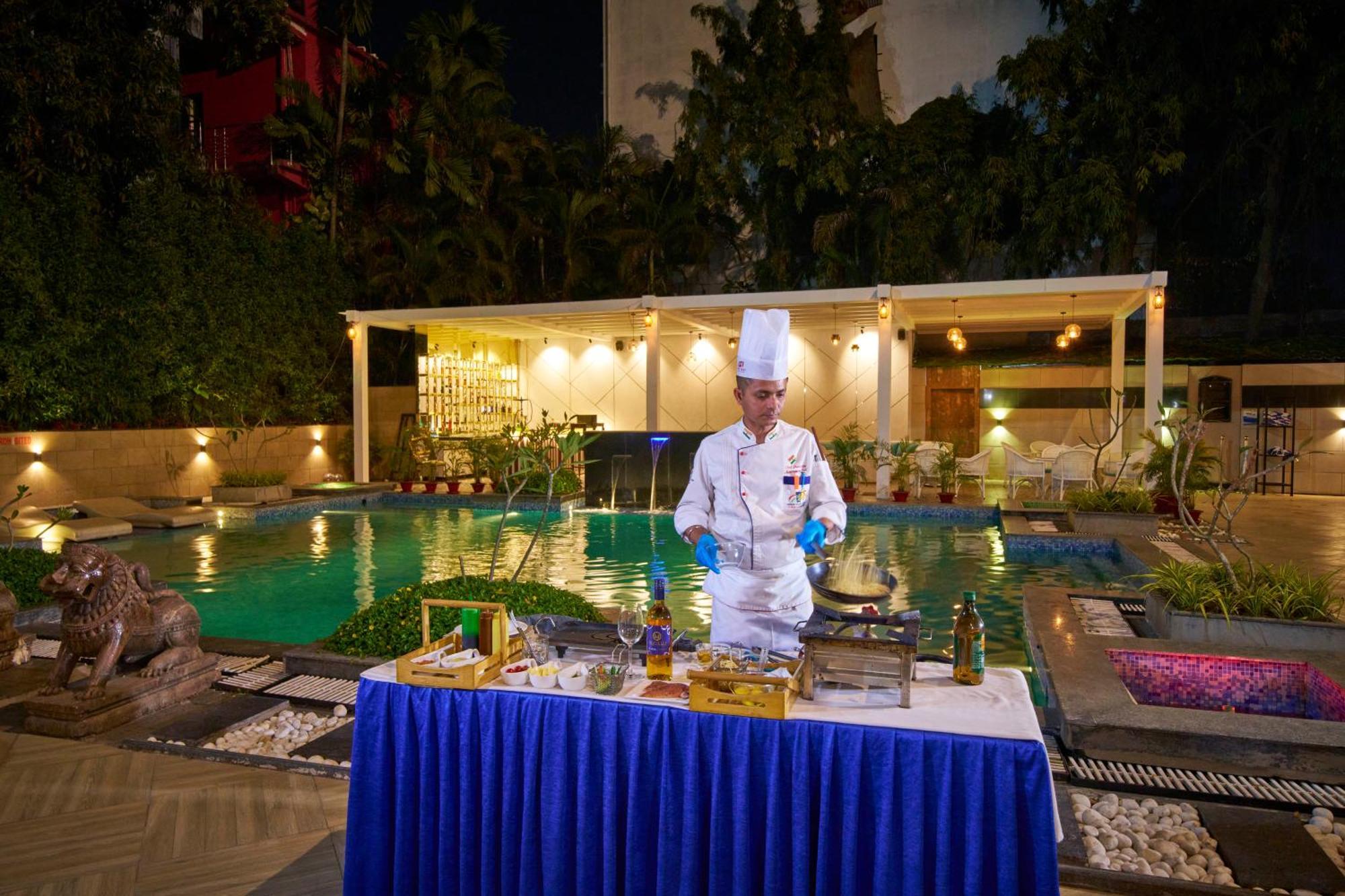 Hotel Hindusthan International, Bhubaneswar Eksteriør billede