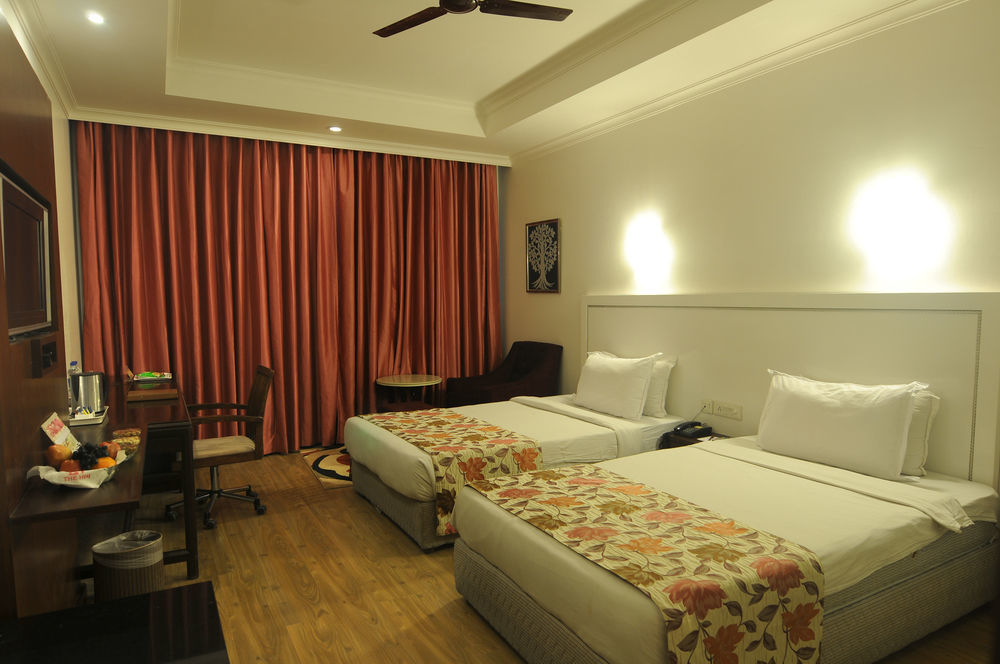Hotel Hindusthan International, Bhubaneswar Eksteriør billede